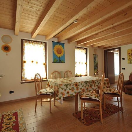 B&B Il Girasole Валеджо-суль-Минчо Экстерьер фото