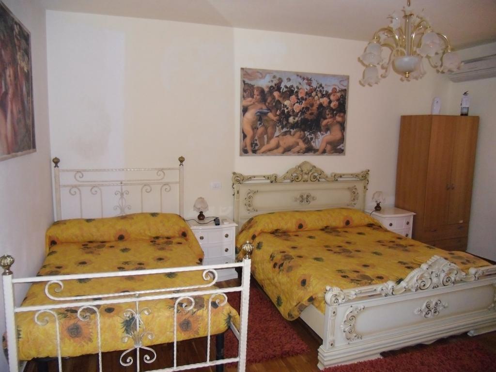B&B Il Girasole Валеджо-суль-Минчо Номер фото